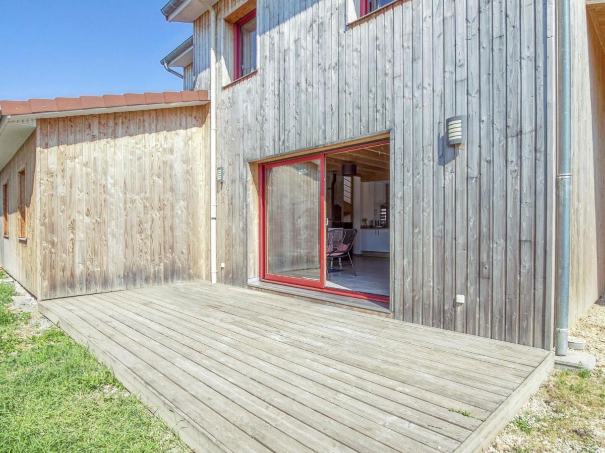 Pleasant Cottage In Challerange Extérieur photo