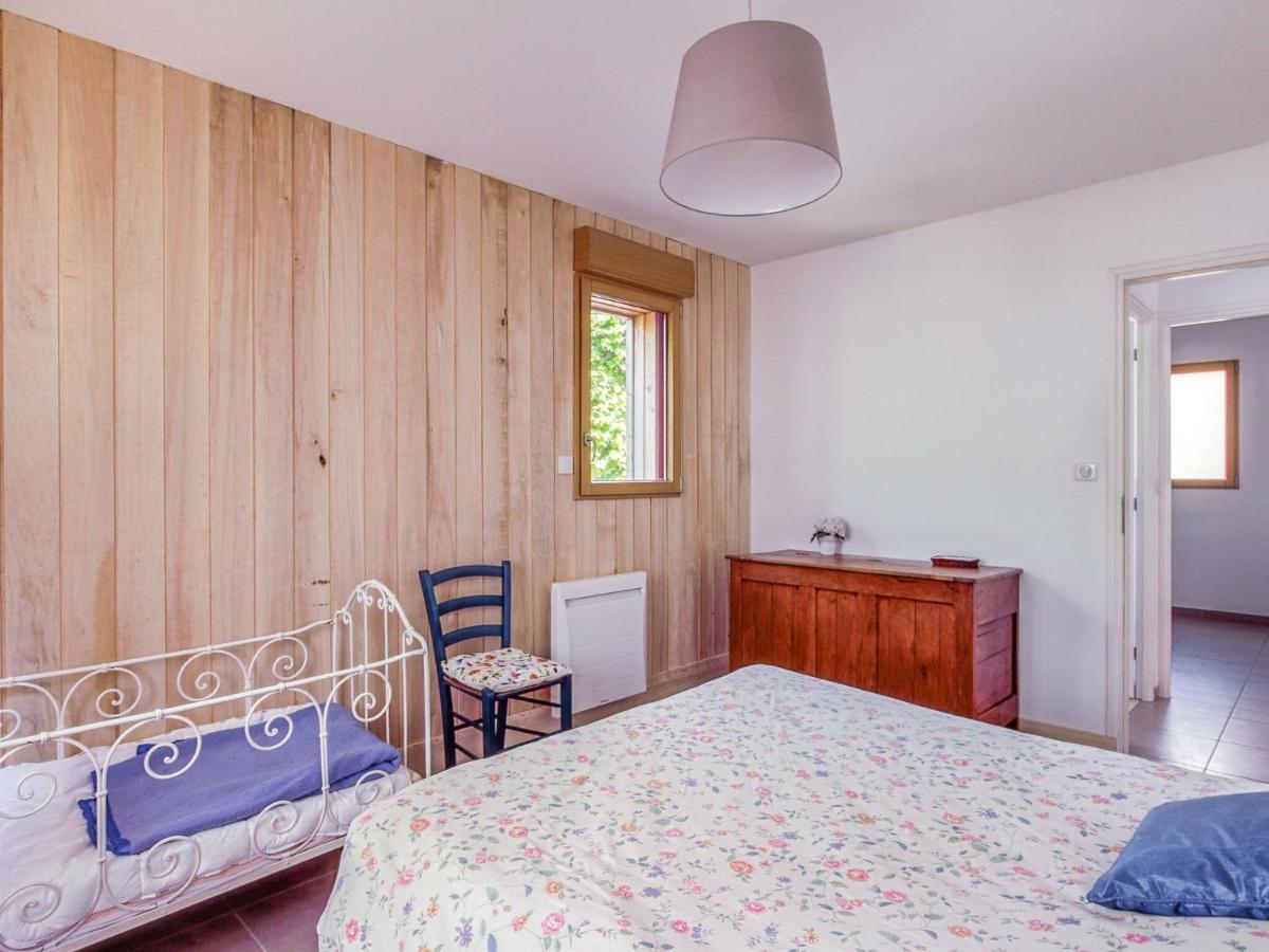 Pleasant Cottage In Challerange Extérieur photo